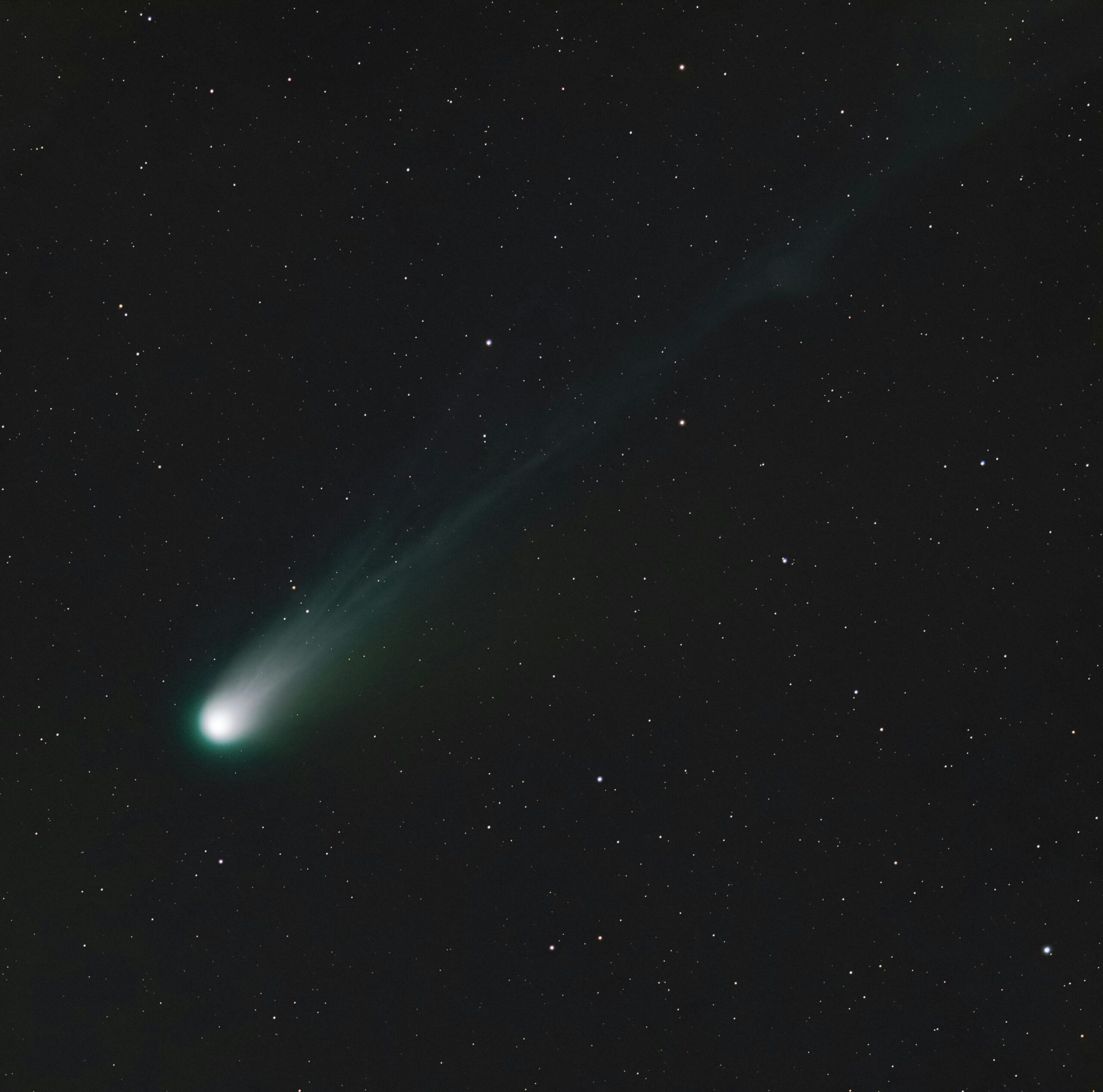 Observación del cometa C/2025 A6 Lemmon