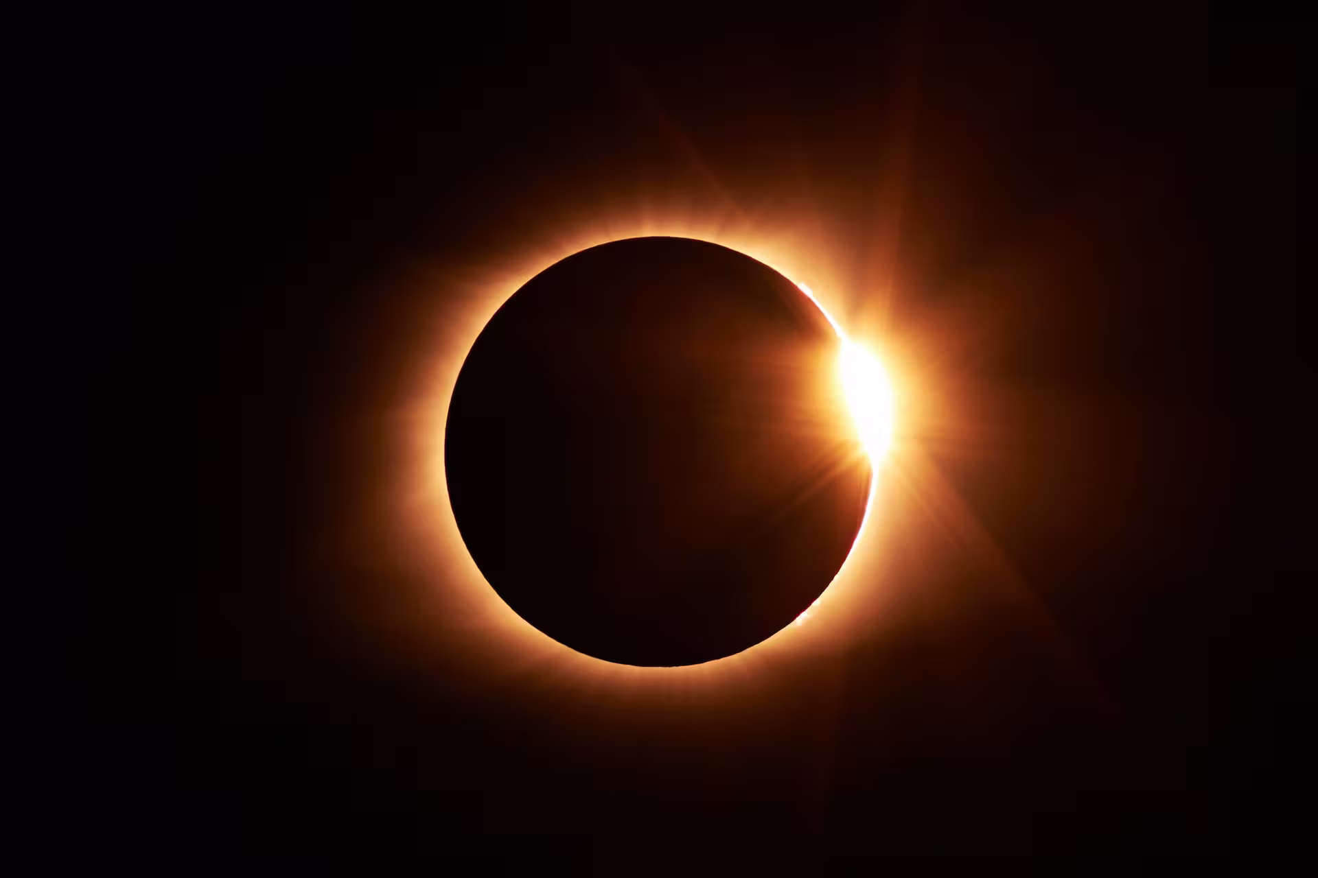Eclipse solar total: 12 agosto 2026