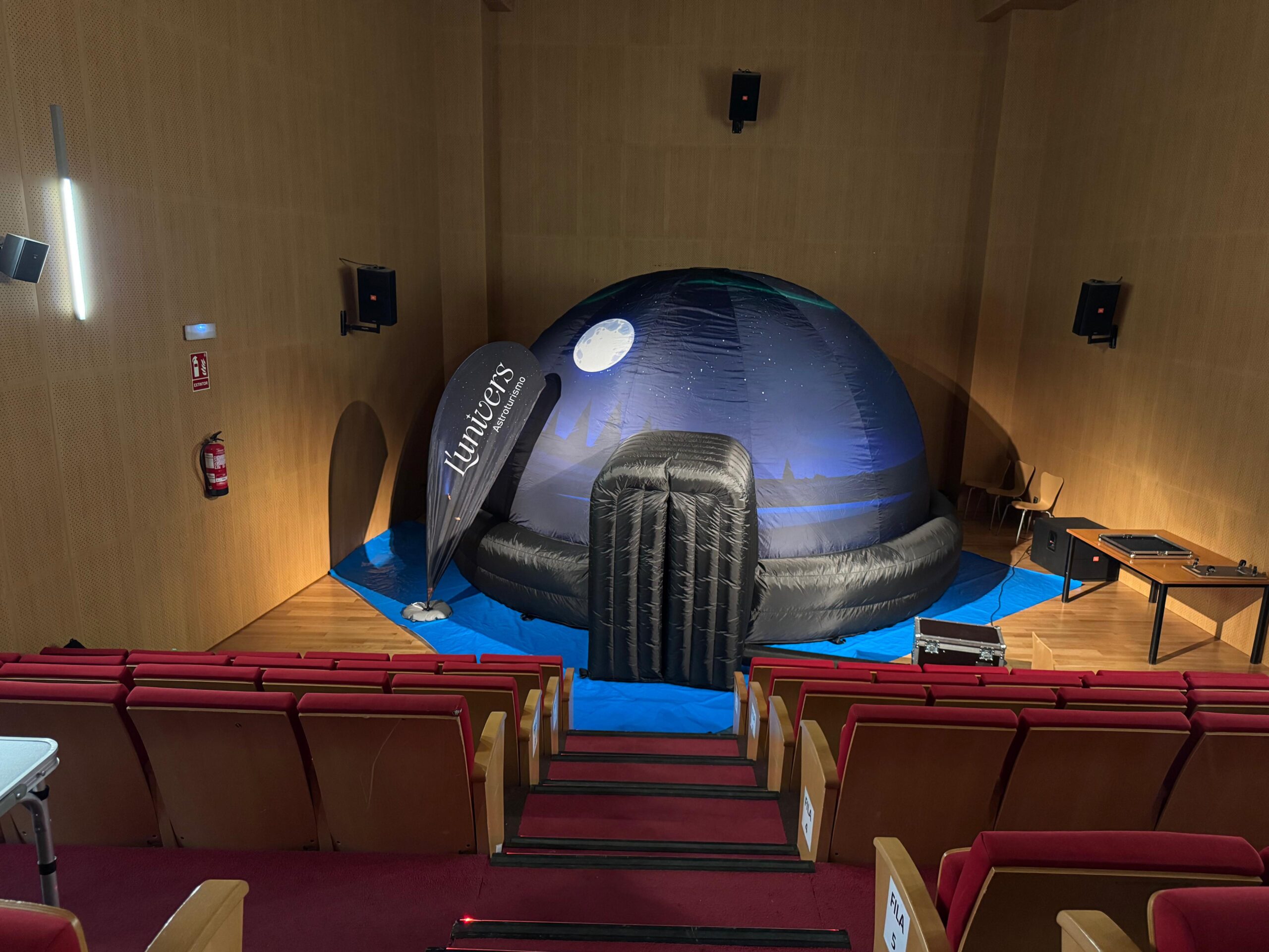 Planetario portátil en Castejón de Sos (Huesca)